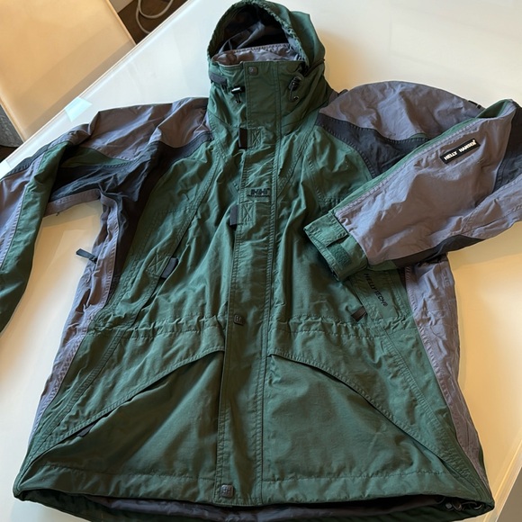 Helly Hansen Jacket - men’s M - Picture 1 of 10